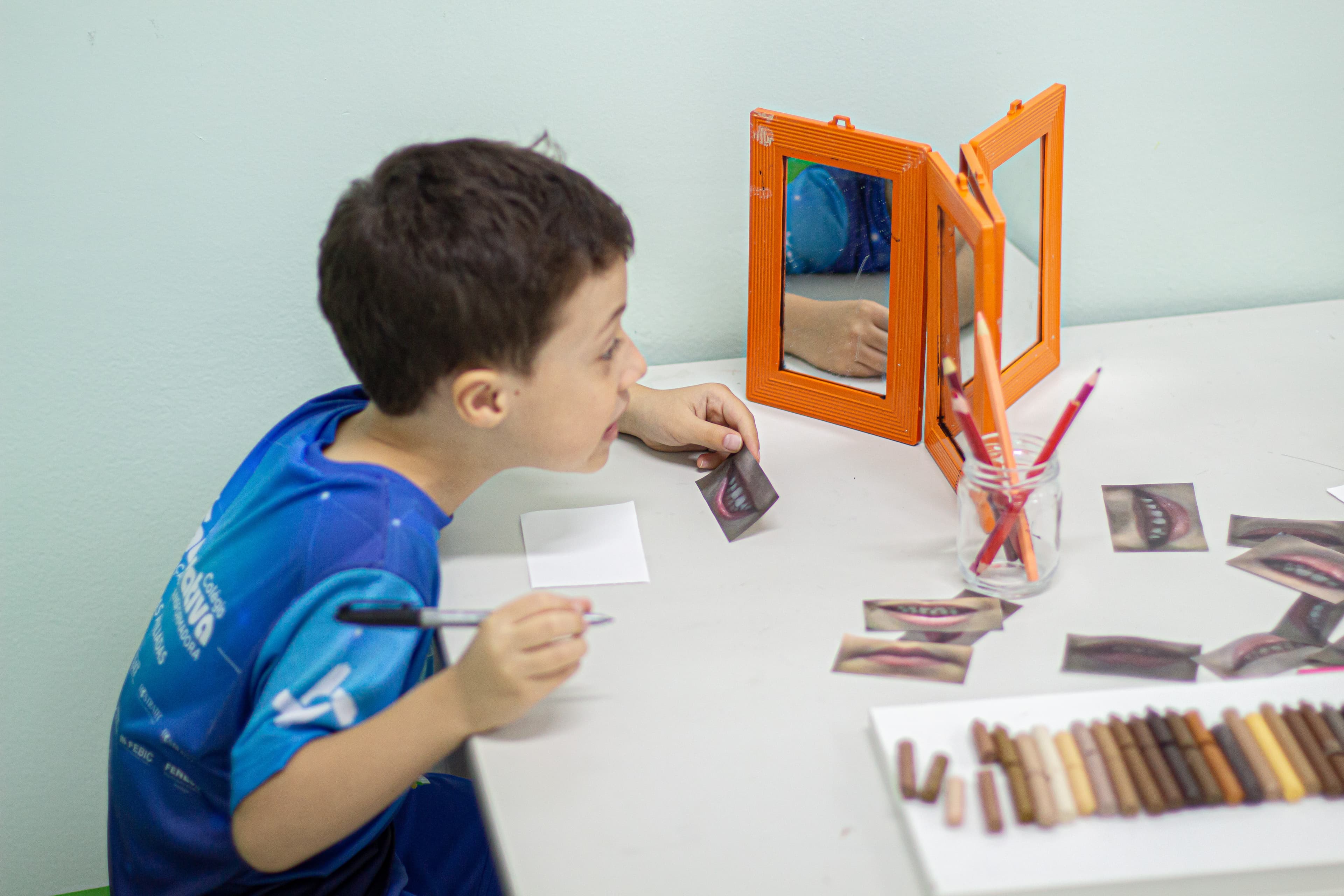 https://painel-colegio.codiehost.com.br/imagens/Produtos/1/73eb26d3-e729-4904-a3e5-4585fe931d36.jpg