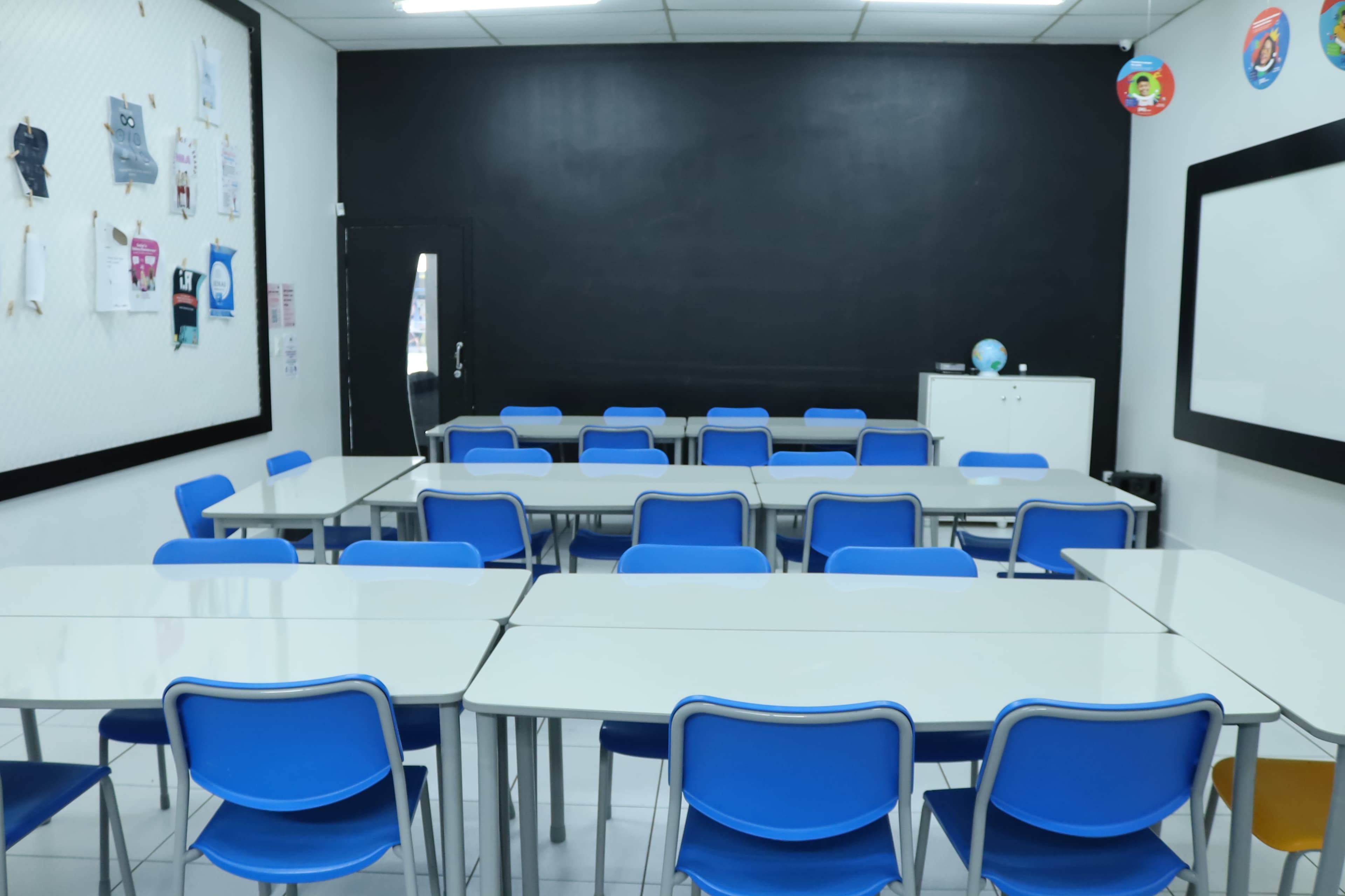 https://painel-colegio.codiehost.com.br/imagens/Produtos/3/b34bbd15-74b5-4cc9-a296-4c36645472cd.JPG