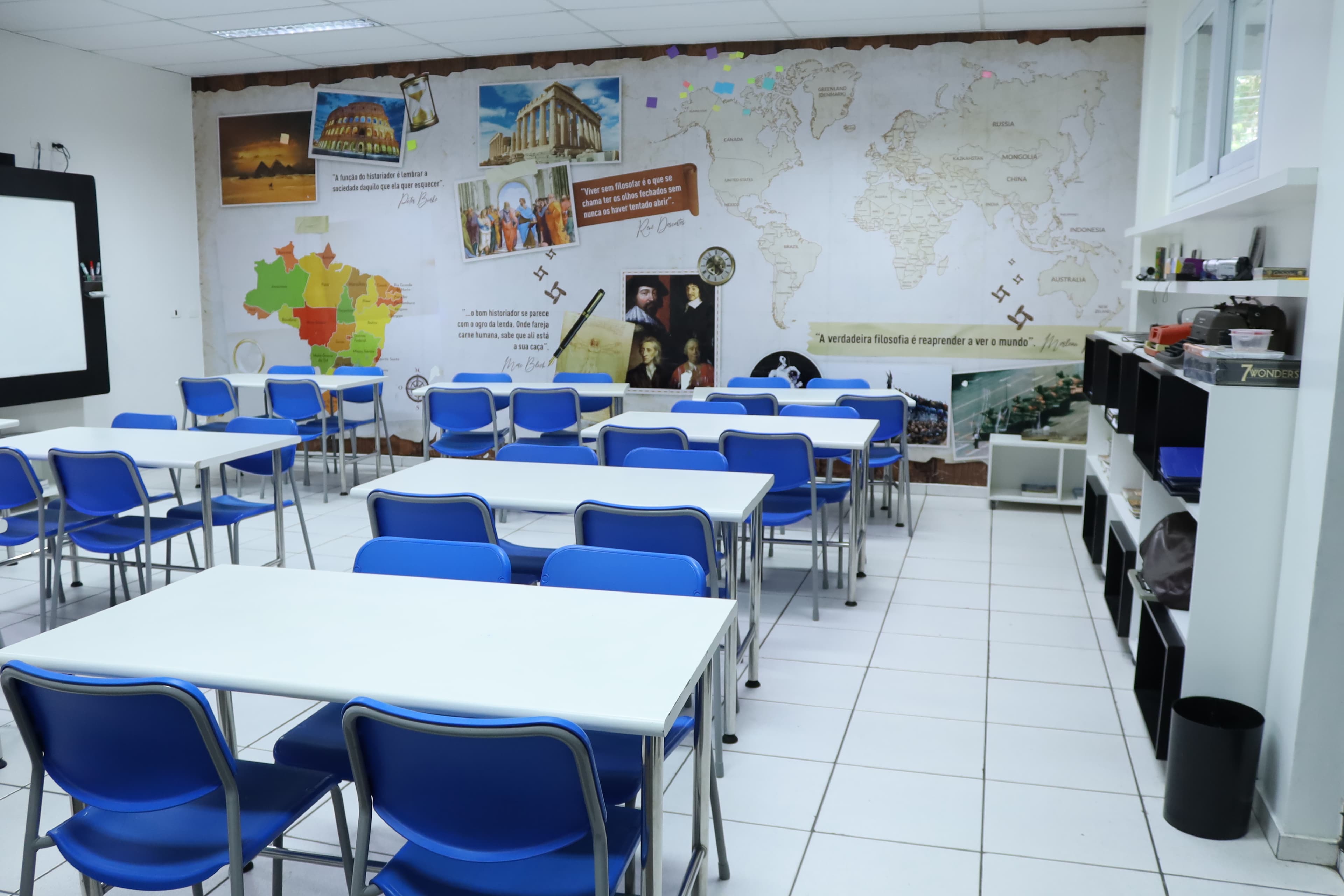 https://painel-colegio.codiehost.com.br/imagens/Produtos/3/d7ee580f-0f70-4d49-9efe-1f4815b82f5f.JPG
