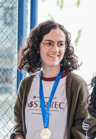 https://painel-colegio.codiehost.com.br/uploads/133352882135345297.png
